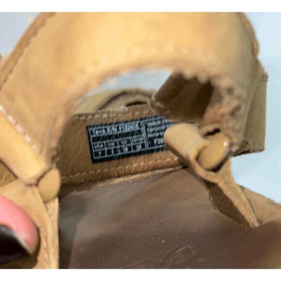 Teva Tan Strap Sandals | Sz 7 - Picture 6 of 6